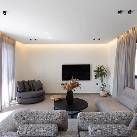 וילה Mossa Concept - Heated Pool *
